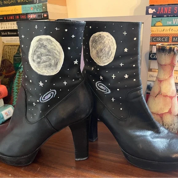 Marc Fisher Black Heeled Boots with Celestial Design - Picture 4 of 6